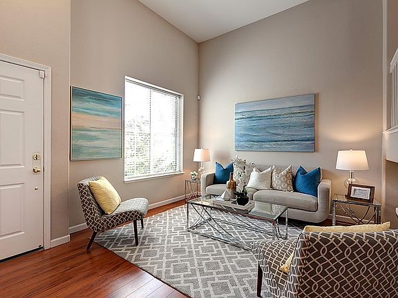 4th image of 3136 Vinifera Dr