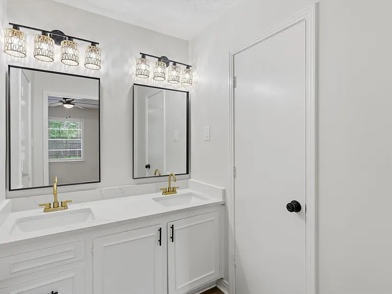 3626 Wilcox Dr — Photo 18