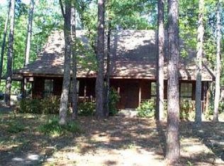 102 W Lakeshore Dr, Carriere, MS 39426