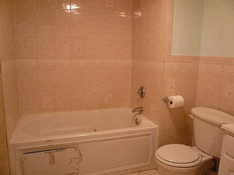 22-24 Highland Ave #1B — Photo 6