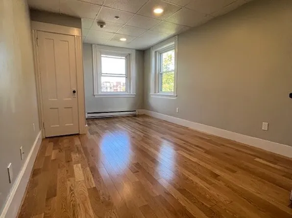 399 Marlborough St, Boston, MA