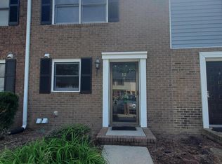 101 David Dr #12B, Greenville, NC 27858
