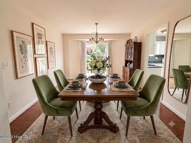 39 Bedford Cir — Photo 10