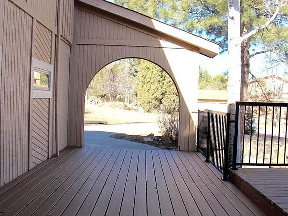 Deck from the main door