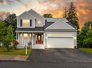 37 Leach Ave, Brockton, MA 02301