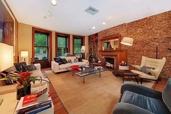 1st image of 156 W 88th St #1