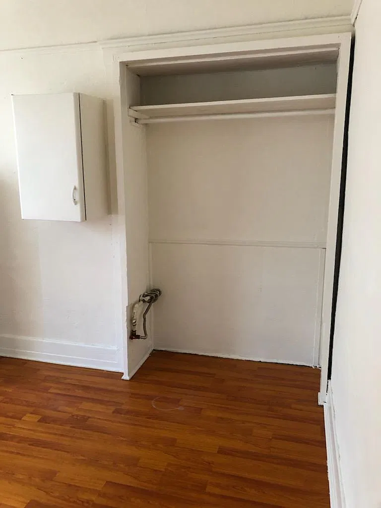 2408 S Grand Ave — Photo 2