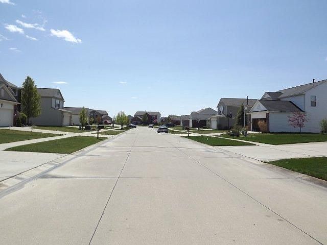 2nd image of 56838 Inland Ct