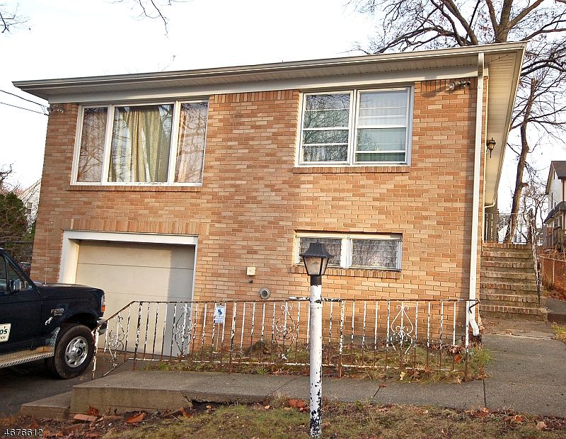 1st image of 88 Hill St