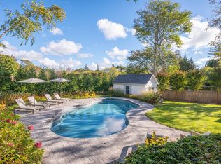 18 Oakview Hwy, East Hampton, NY 11937