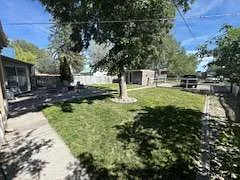 240 Idaho Ave — Photo 2
