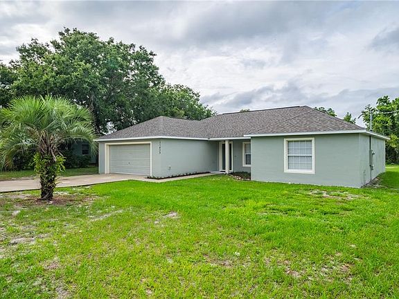 3rd image of 11439 Lakeview Dr