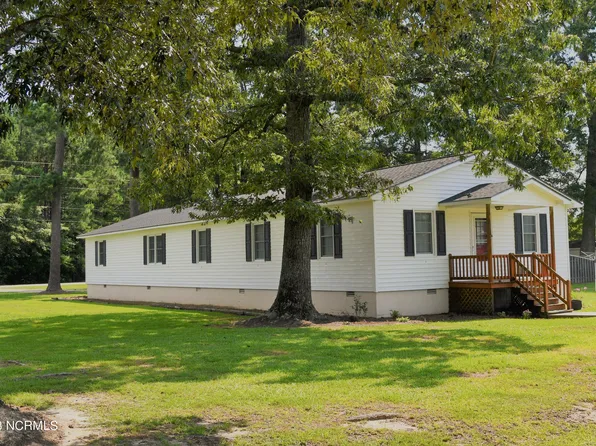 1460 Cbh Lodge Road, Washington, NC 27889