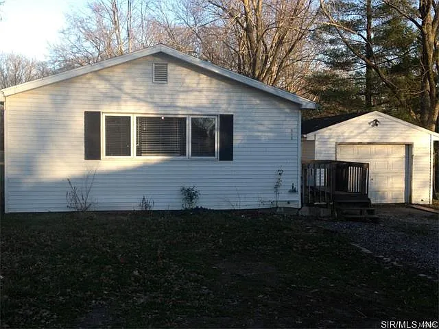 505 Bond St photo 1