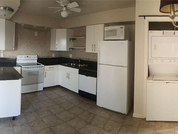 2nd image of 1602 Ocean Bay Dr