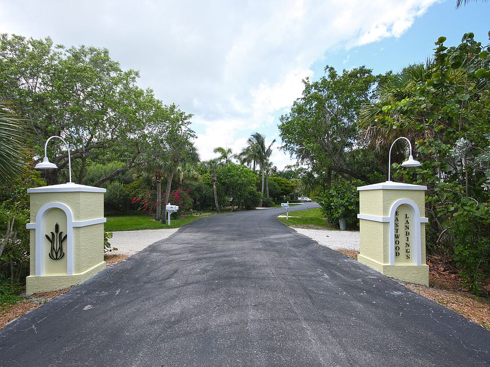 EASTWOOD LANDINGS COMMUNITY