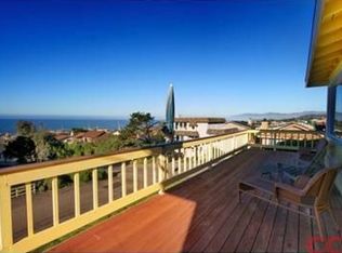 400 Cambridge St, Cambria, CA 93428