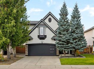 75 SE Valley Brook Cir NW, Calgary, AB T3B 5S3