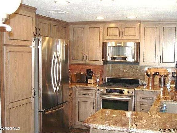 3rd image of 26846 Claudette St Unit 211