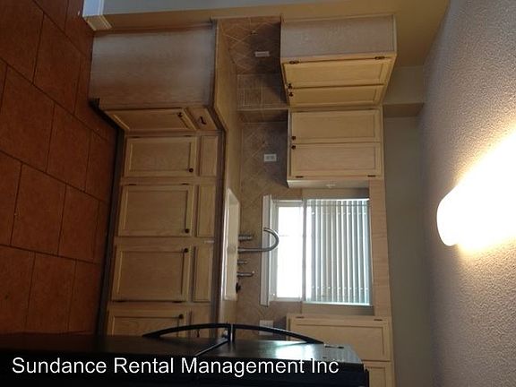 3rd image of 314 Feldon Dr