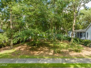 15 Mum Grace, Beaufort, SC 29906