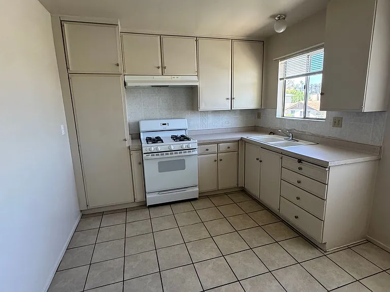 25230 La Mar Rd — Photo 5