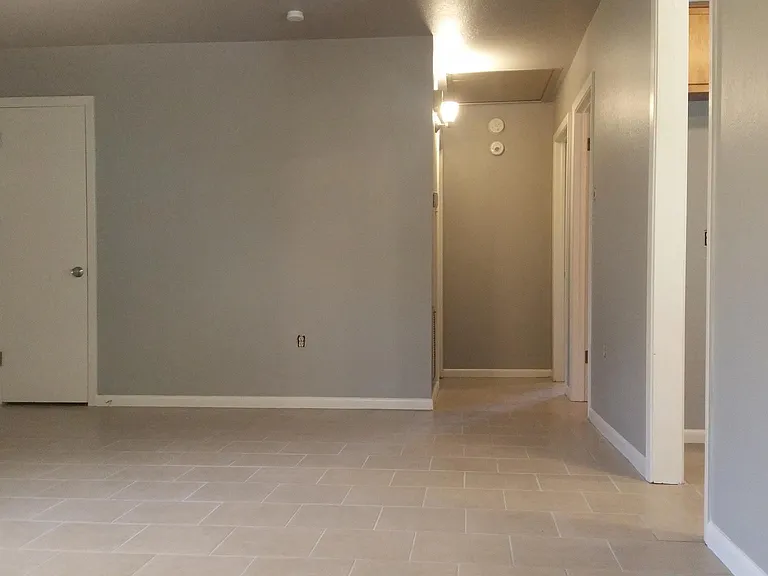 4203 Winside Dr — Photo 3