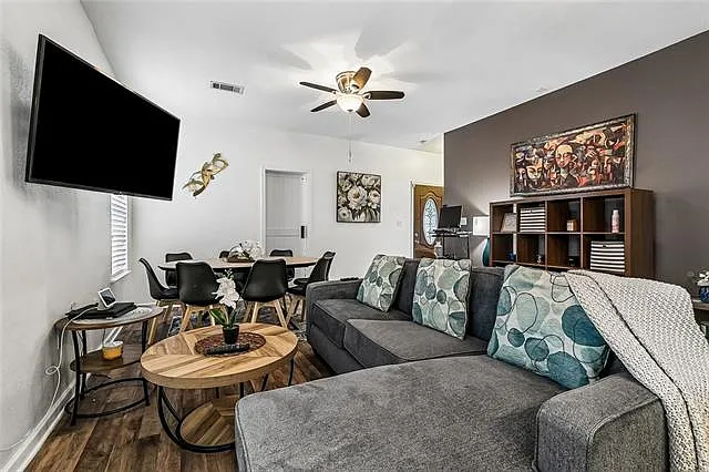 5518 Wilton Dr — Photo 6