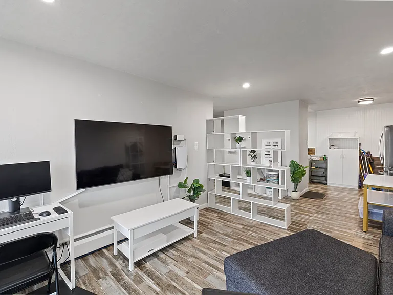 900 Saturn Dr #807 — Photo 19