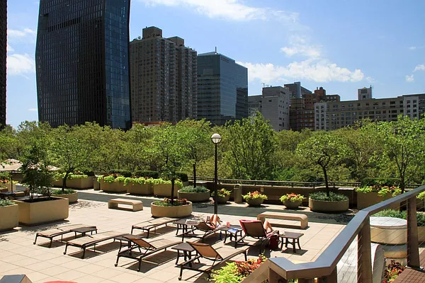 Rented by Keller Williams NYC | media 26