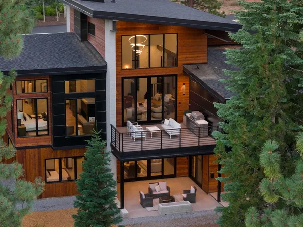 9337 Heartwood Dr, Truckee, CA 96161