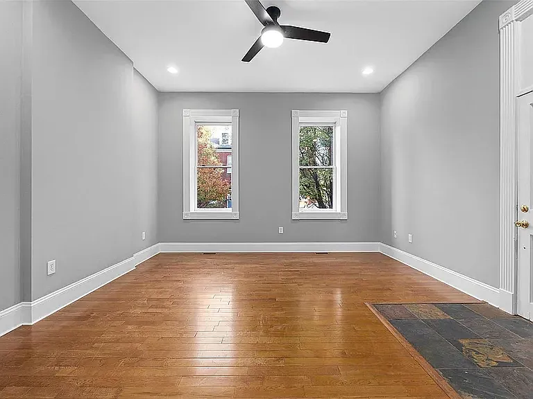 2 bed, 1600 sqft, $2,300 — Photo 2