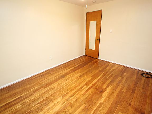 3rd image of 308 N Neville St APT 10