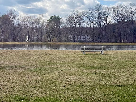 5th image of Pleasant View Dr #C