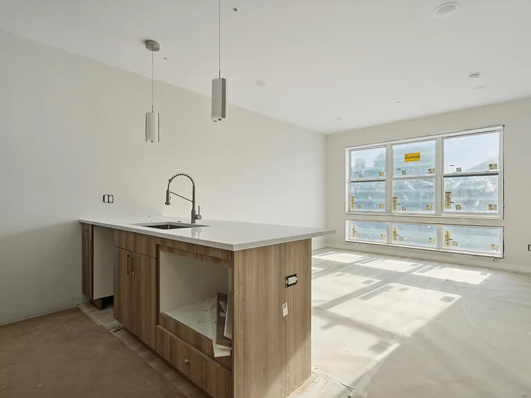 3727 Lancaster Ave #300 — Photo 3