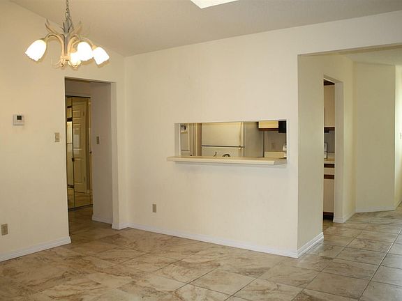 5th image of 5051 Grande Dr APT K4