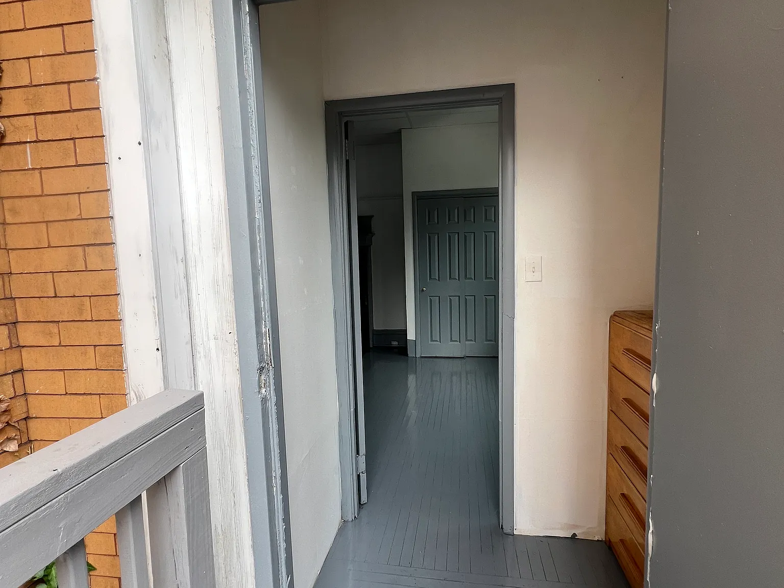 Studio, 550 sqft, $900 — Photo 4