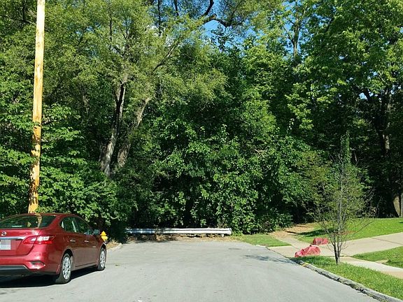 5th image of 8726 Brentwood Pl