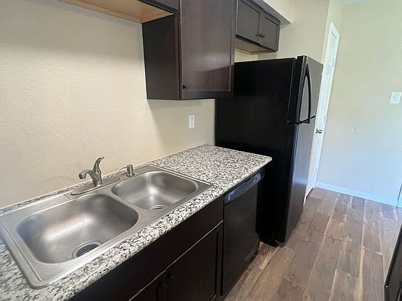 5th image of 704 Avenue B APT 5