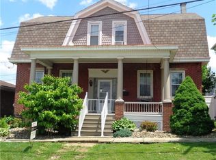 422 Wood St, California, PA