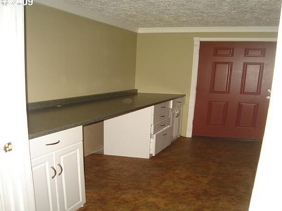 2nd image of 5411 NE 34th St APT A