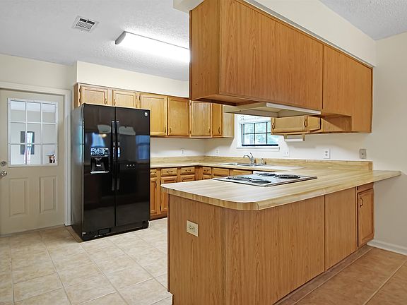 5th image of 3517 Crosshaven Ln