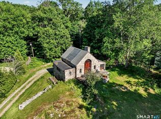 11 Hitchcock Road, Westport, CT 06880