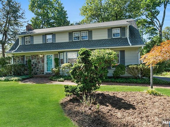 2nd image of 163 Cottage Road