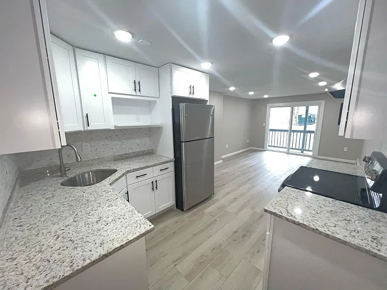Fieldside Apartments — Photo 2