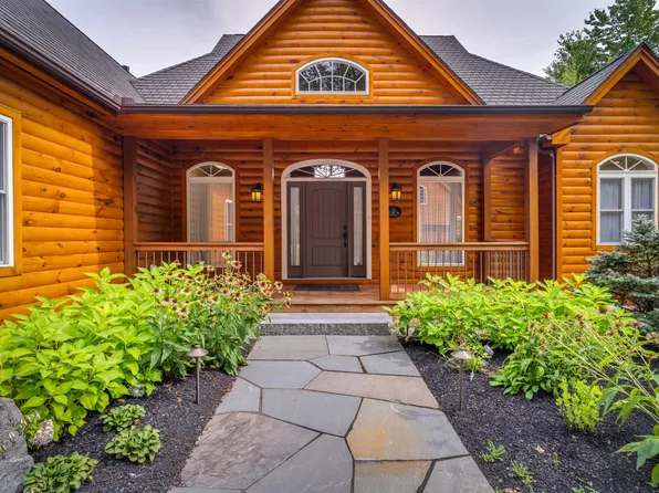 10 & 19 Abnaki Lane, Moultonborough, NH 03254