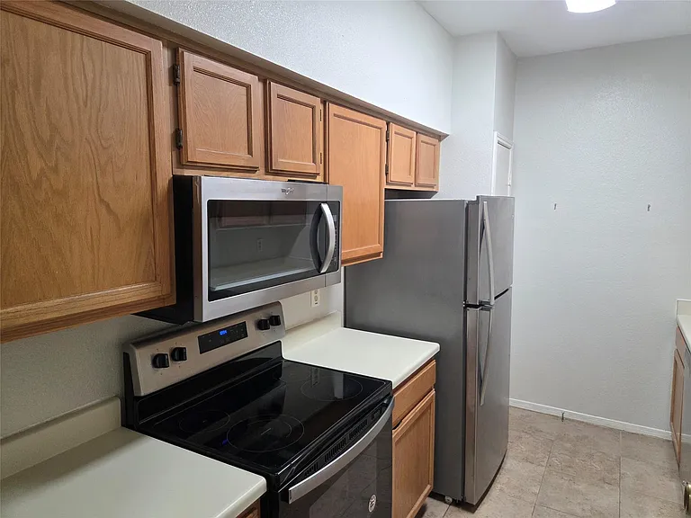 3780 Tanglewilde St #106 — Photo 8
