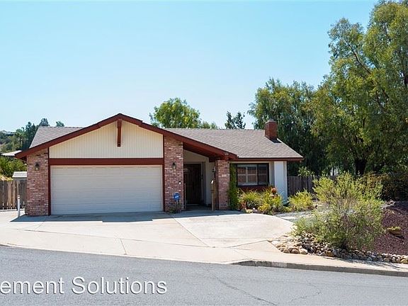 2nd image of 1523 Cressy Ct