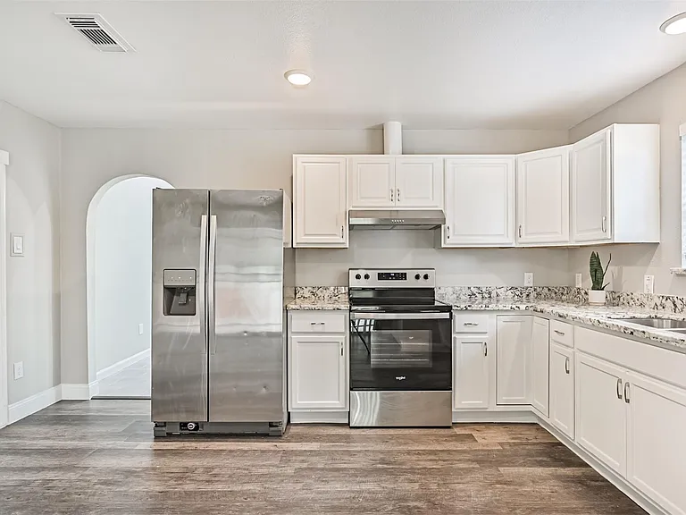 5220 Krueger Dr — Photo 26