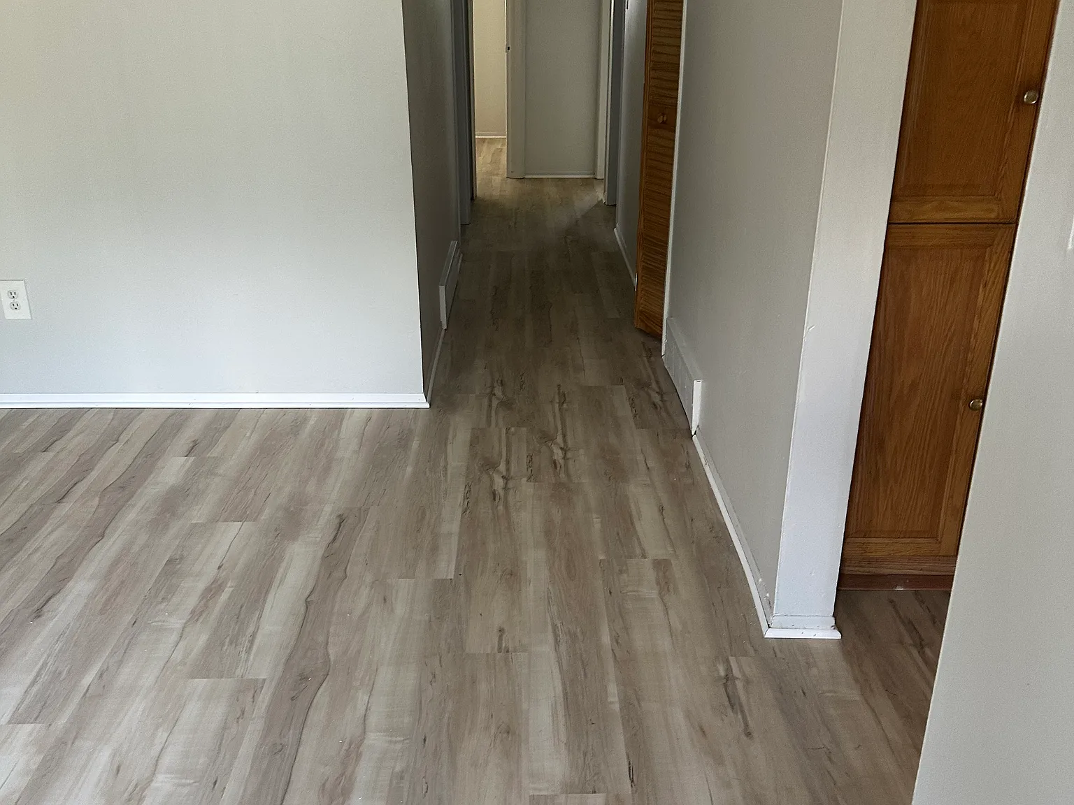 3 bed, 921 sqft, $1,310 — Photo 3
